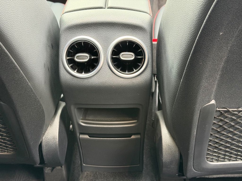 Used Mercedes-Benz GLB 2023 for sale - 77720314: Photo 11