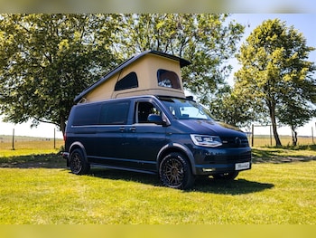 Used Volkswagen Transporter 2017 for sale - 79407745: Photo