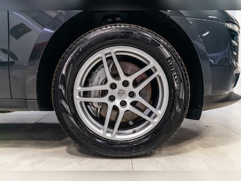 Used Porsche Macan 2017 for sale - 79407750: Photo