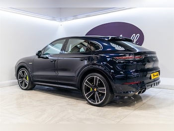 Used Porsche Cayenne 2021 for sale - 79407729: Photo
