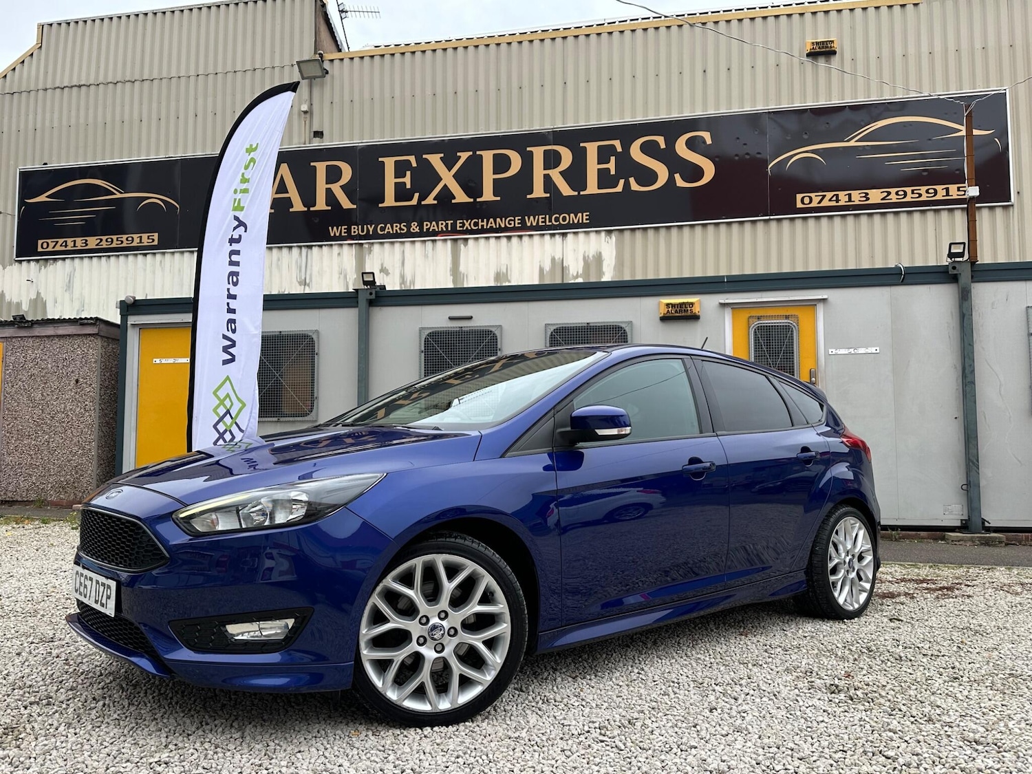 Used Ford Focus 2017 for sale - 76423328: Photo 2