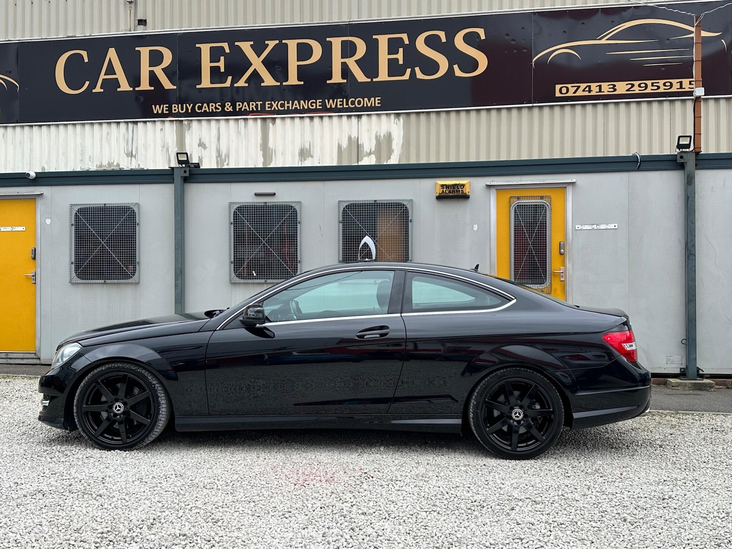 Used Mercedes-Benz C Class 2013 for sale - 78007260: Photo 21