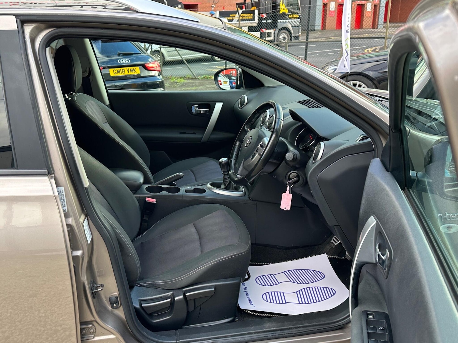 Used Nissan Qashqai 2012 for sale - 76572529: Photo 20