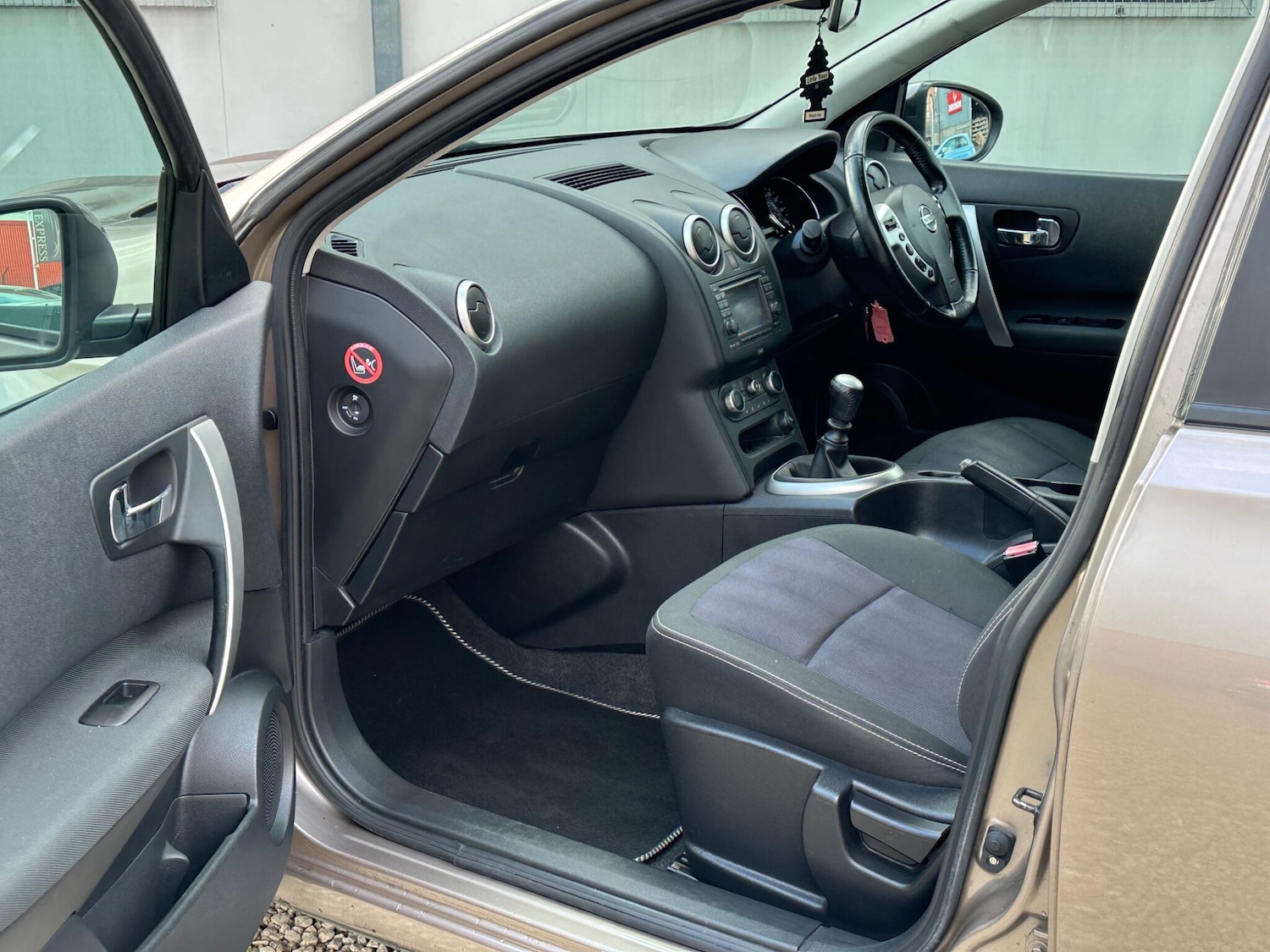 Used Nissan Qashqai 2012 for sale - 76572529: Photo 22