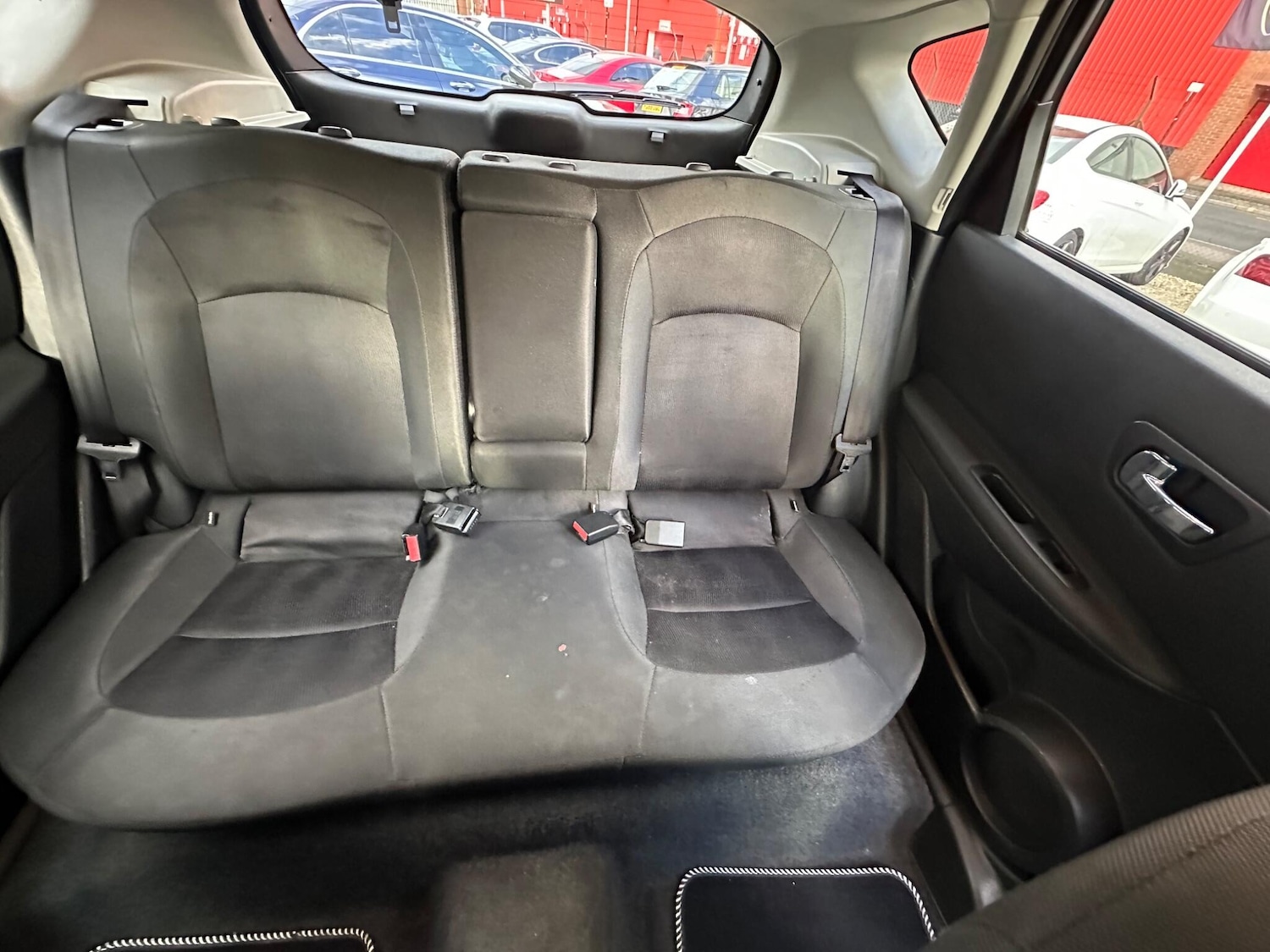 Used Nissan Qashqai 2012 for sale - 76572529: Photo 25