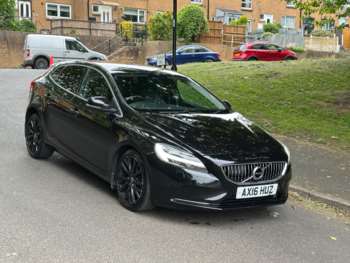 Used Volvo V40 2016 for sale - 74712512: Photo
