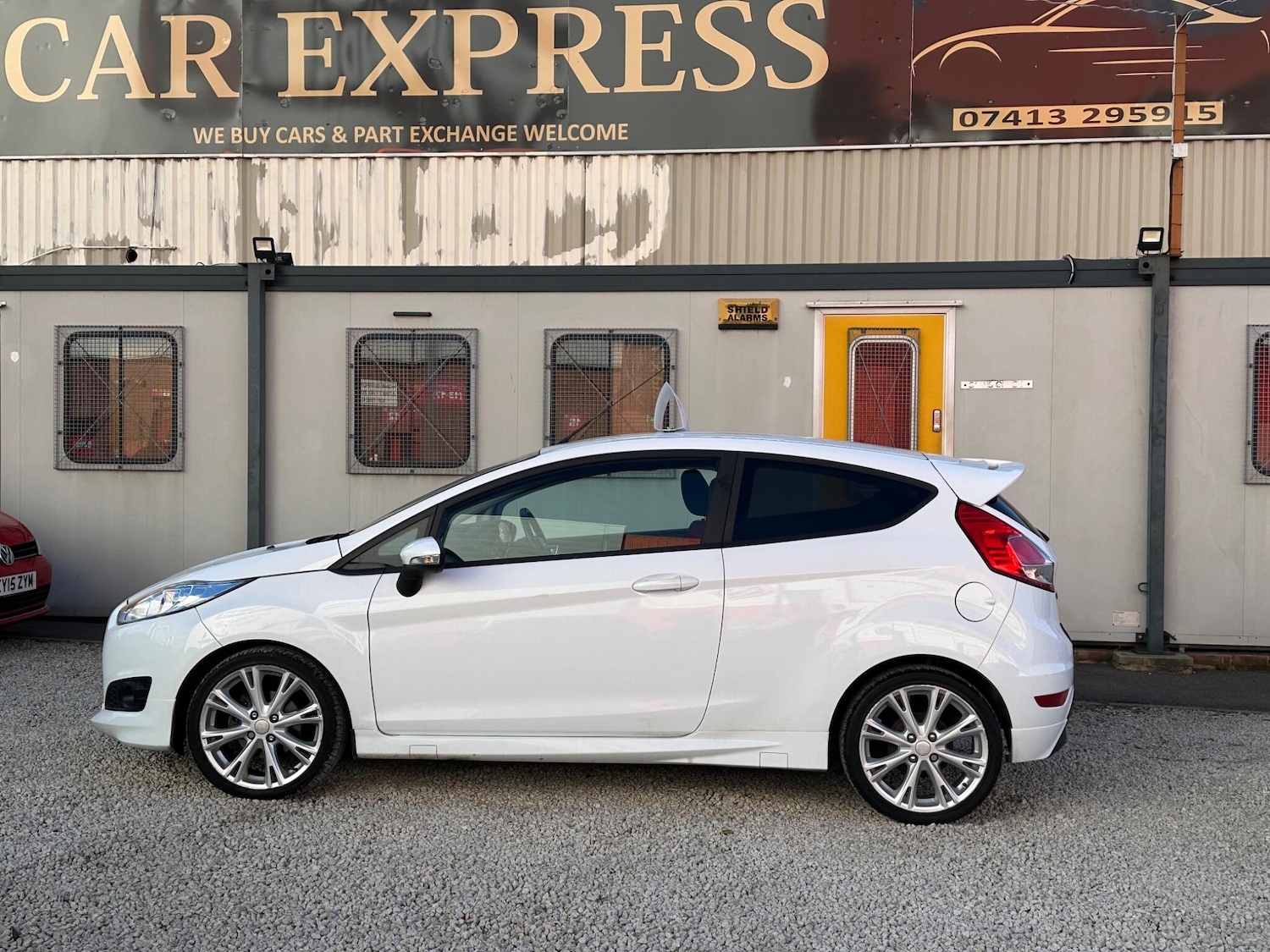 Used Ford Fiesta 2014 for sale - 77892832: Photo 16