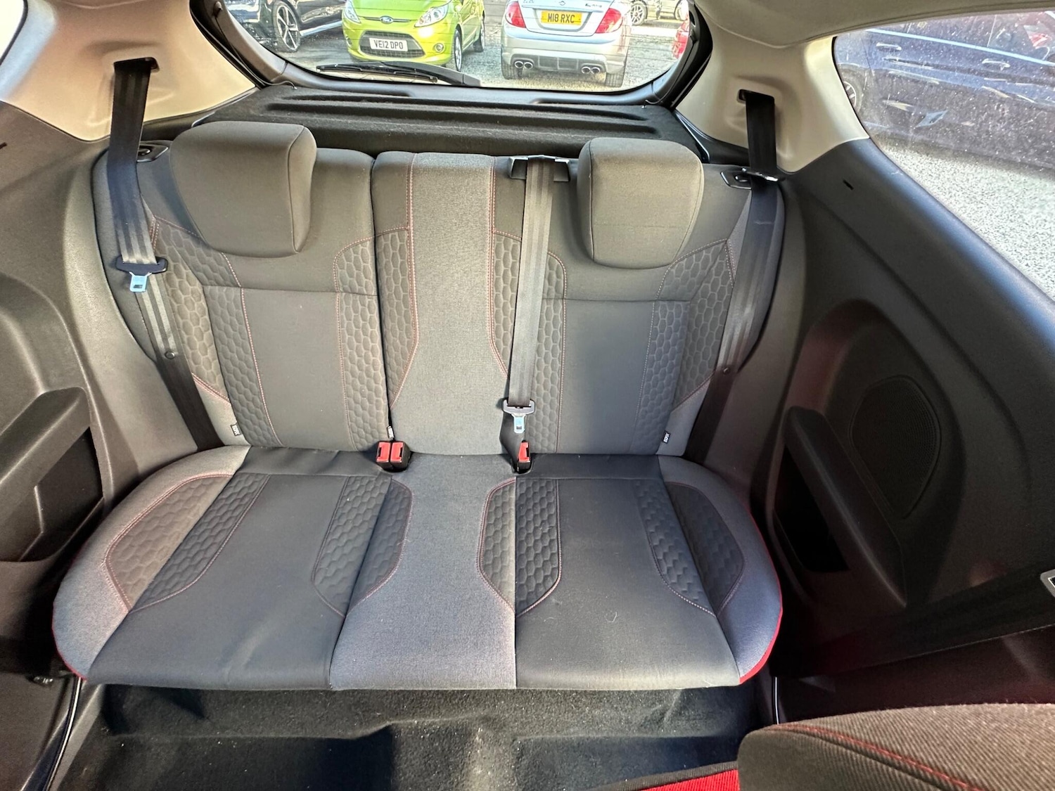 Used Ford Fiesta 2014 for sale - 77892832: Photo 33