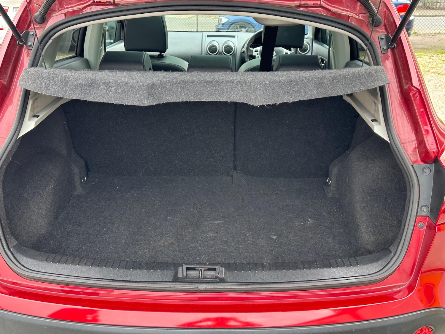 Used Nissan Qashqai 2013 for sale - 77808358: Photo 23