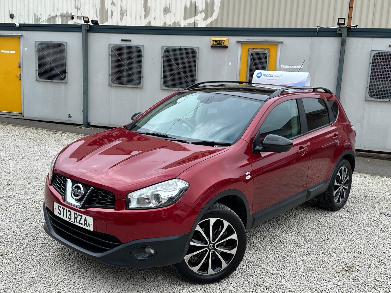 Used Nissan Qashqai 2013 for sale - 77808358: Photo 3