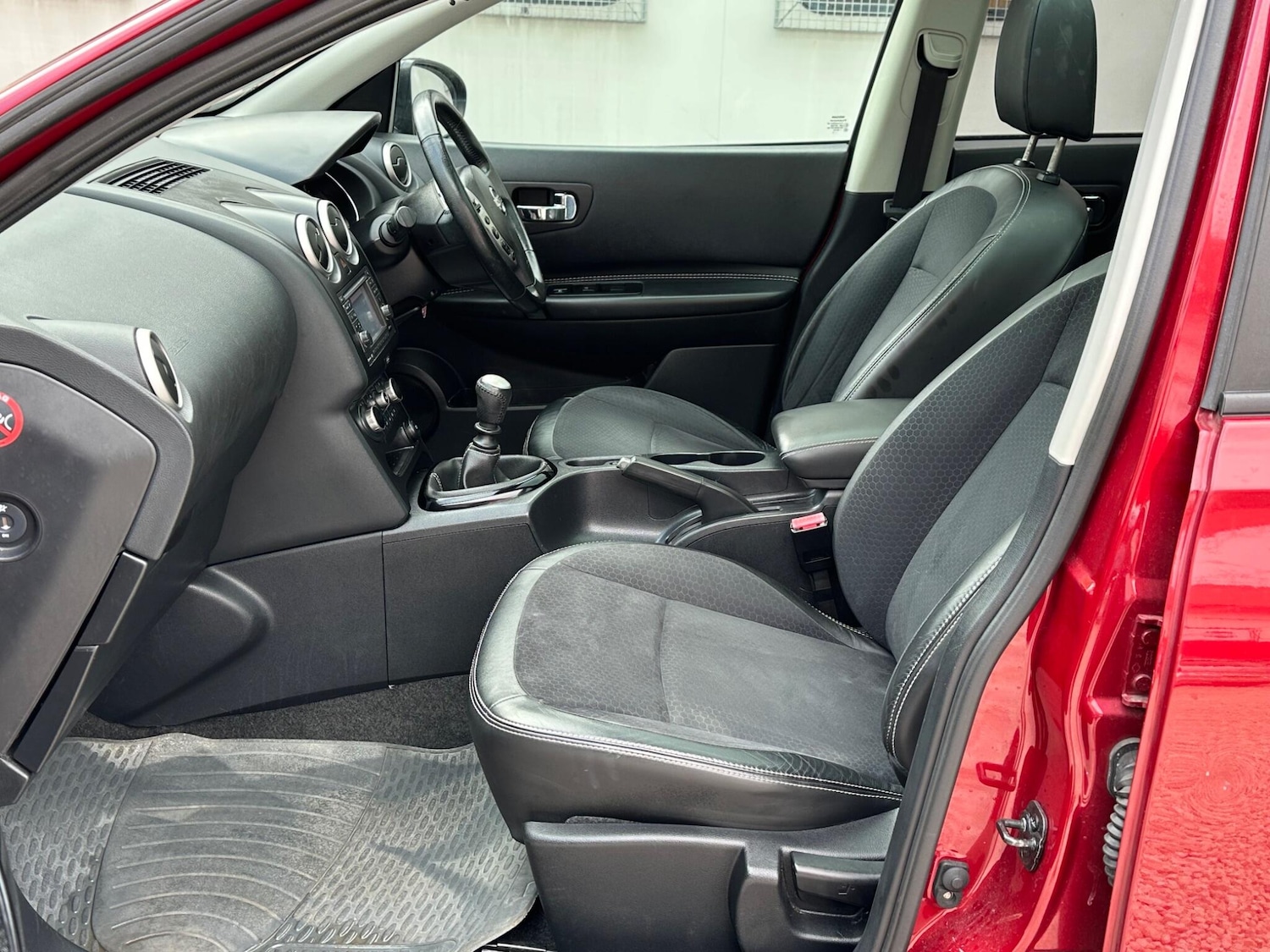 Used Nissan Qashqai 2013 for sale - 77808358: Photo 33