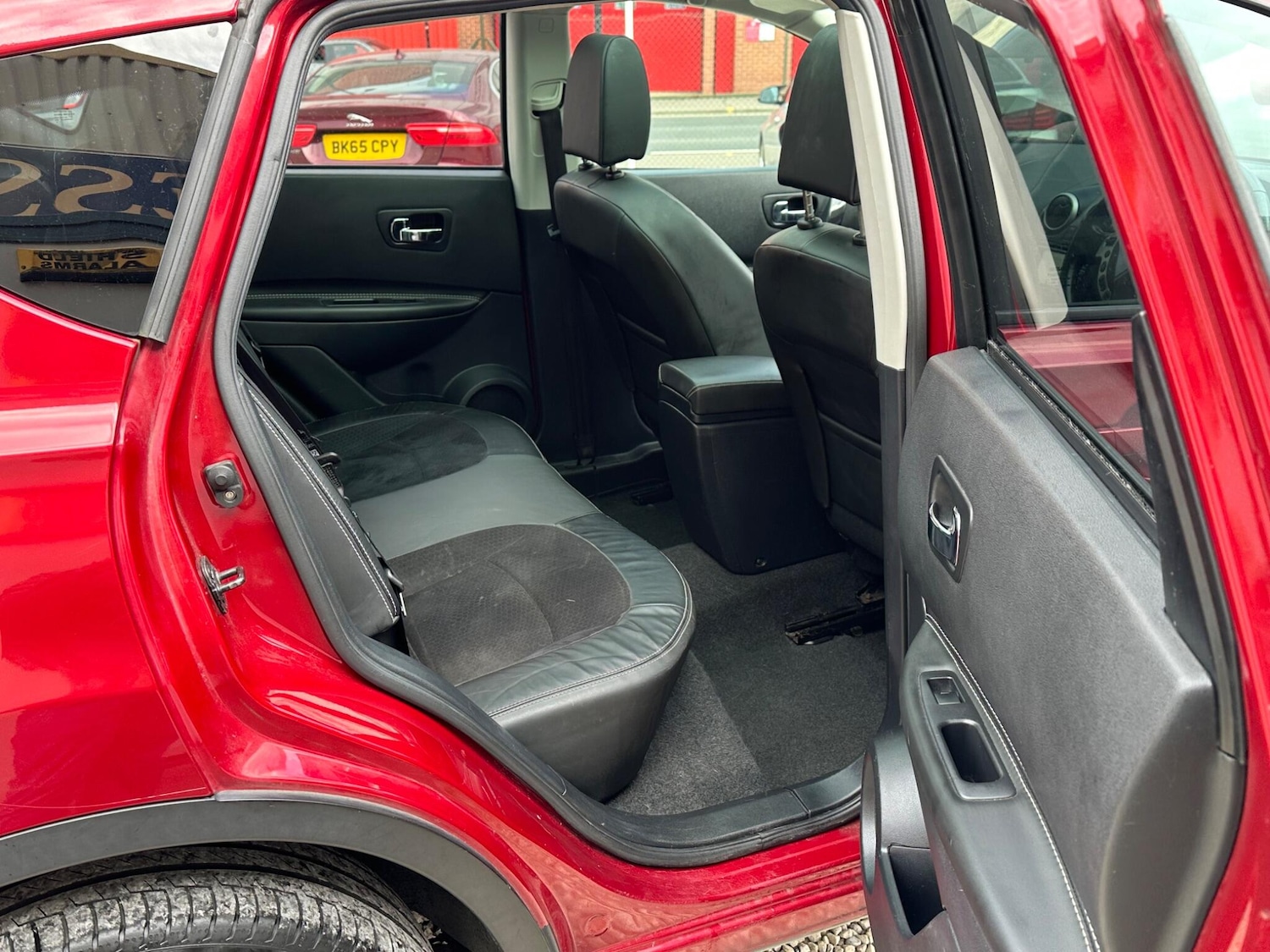 Used Nissan Qashqai 2013 for sale - 77808358: Photo 39