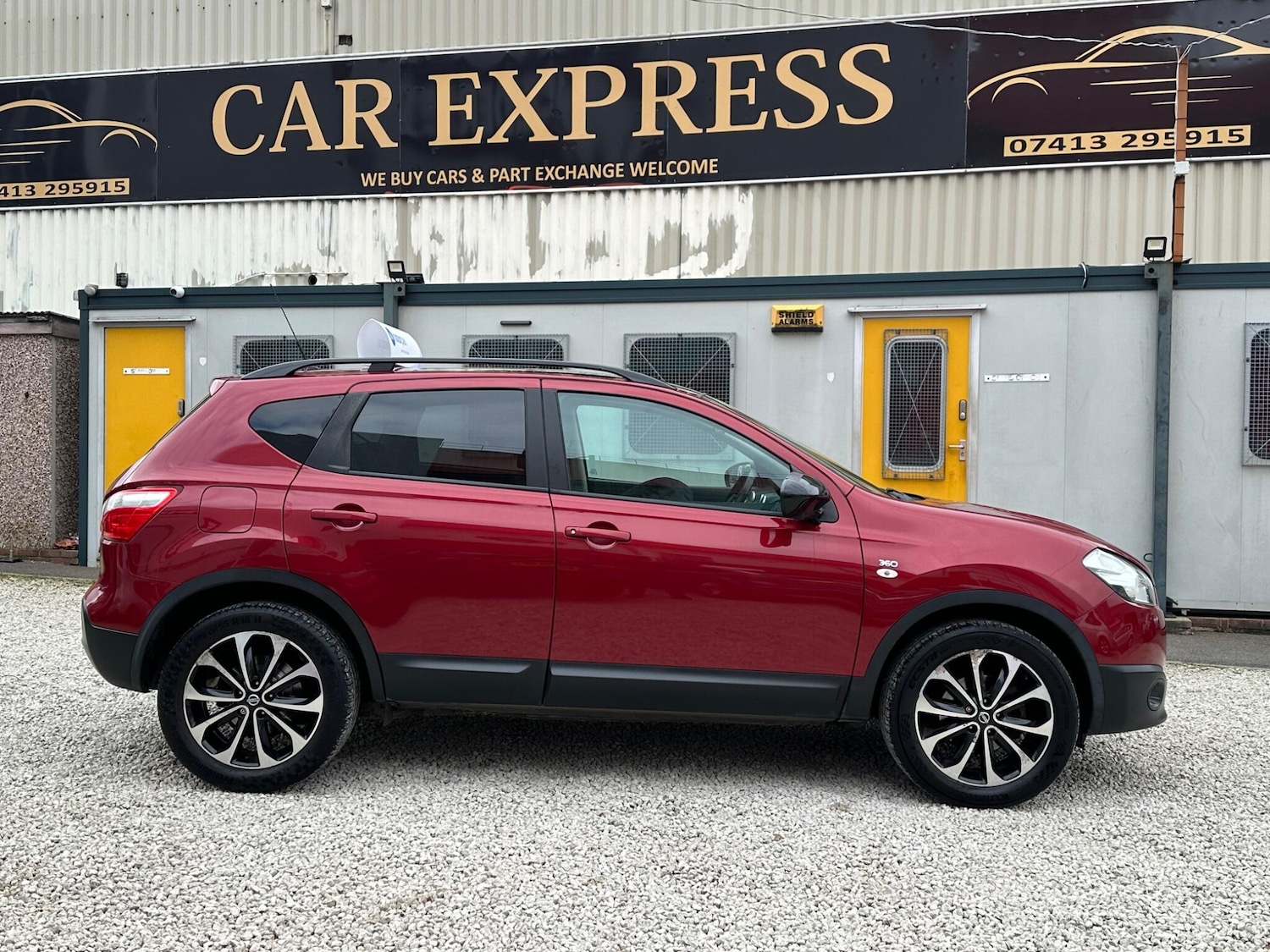 Used Nissan Qashqai 2013 for sale - 77808358: Photo 8