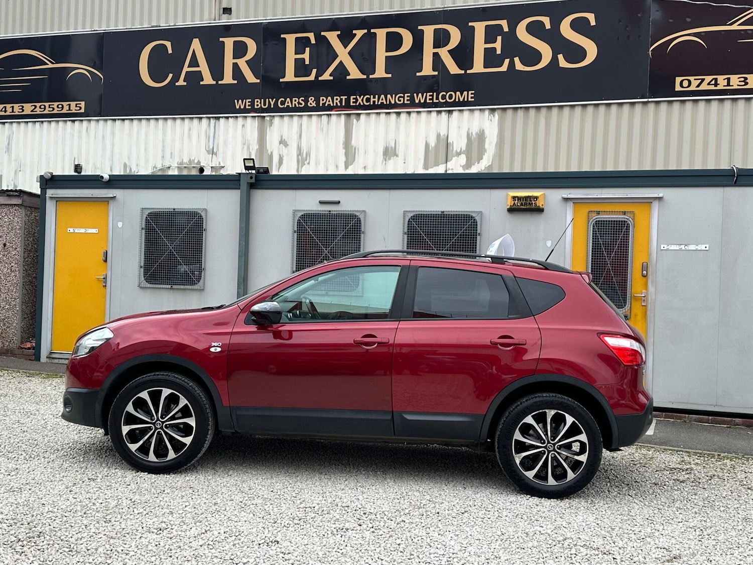 Used Nissan Qashqai 2013 for sale - 77808358: Photo 9