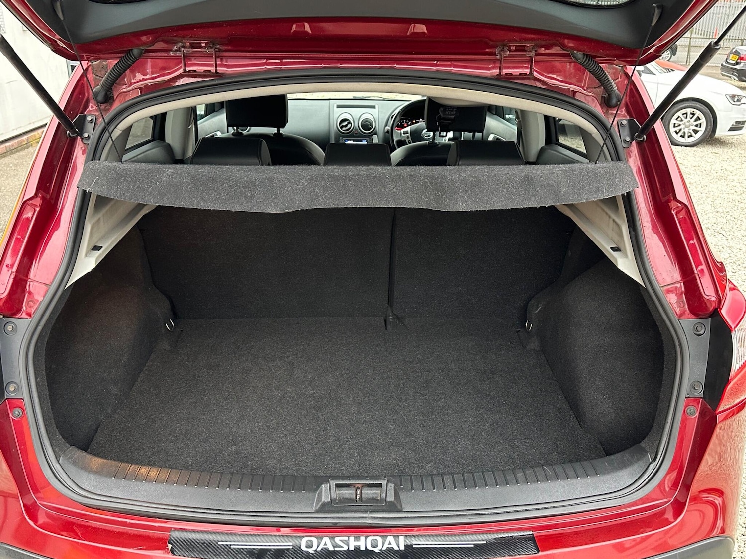 Used Nissan Qashqai for sale - 76728662: Photo 18