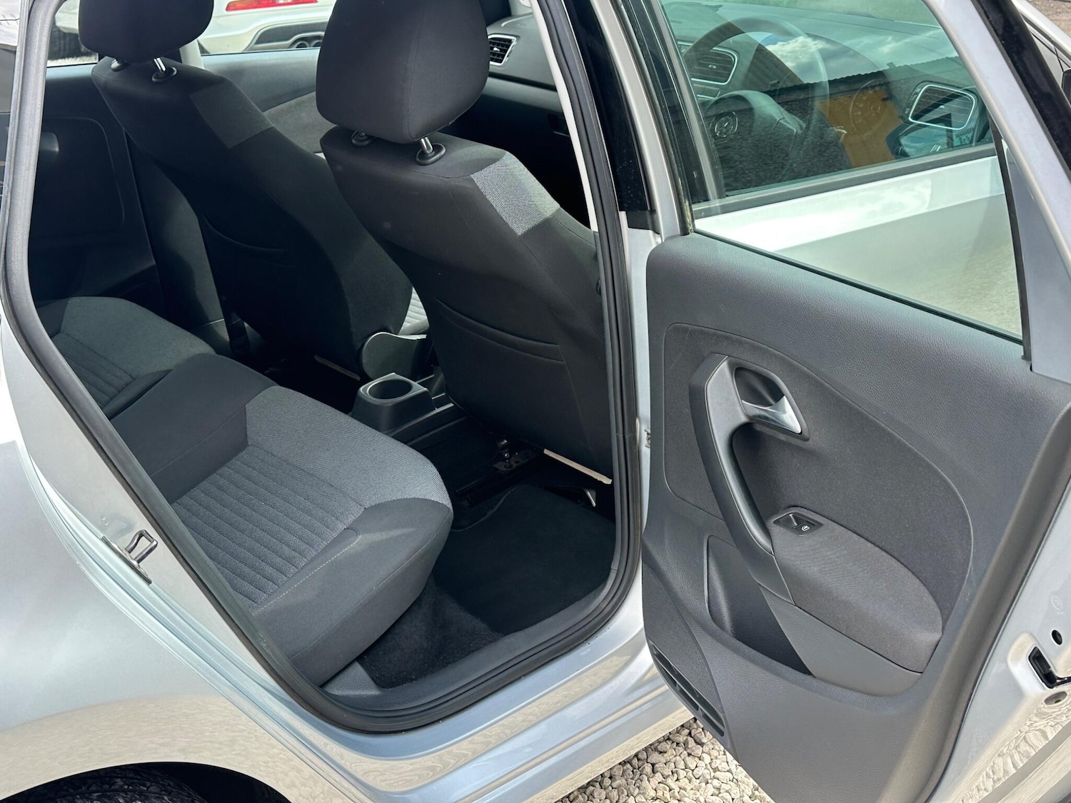 Used Volkswagen Polo 2009 for sale - 77755191: Photo 28