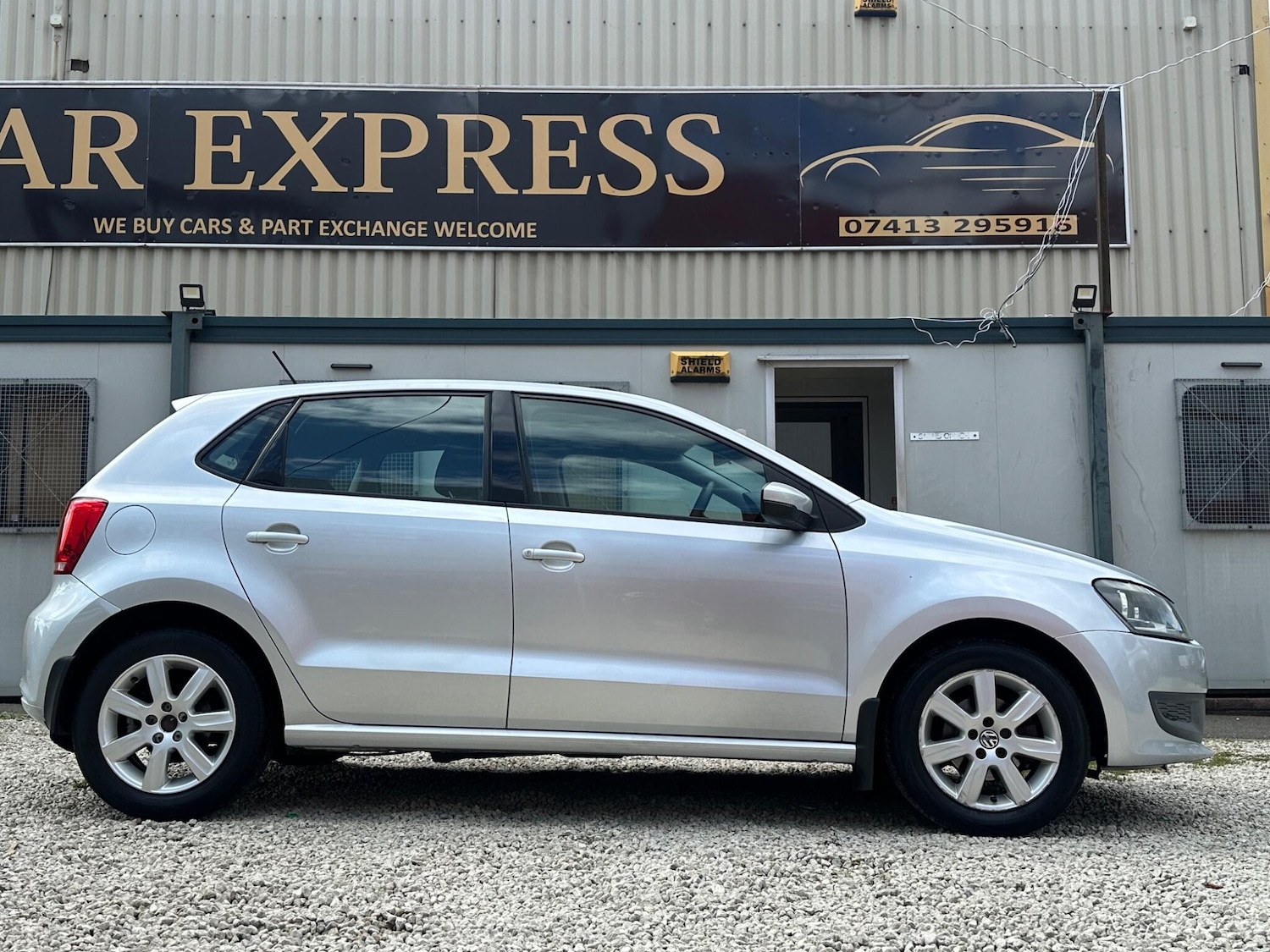 Used Volkswagen Polo 2009 for sale - 77755191: Photo 4