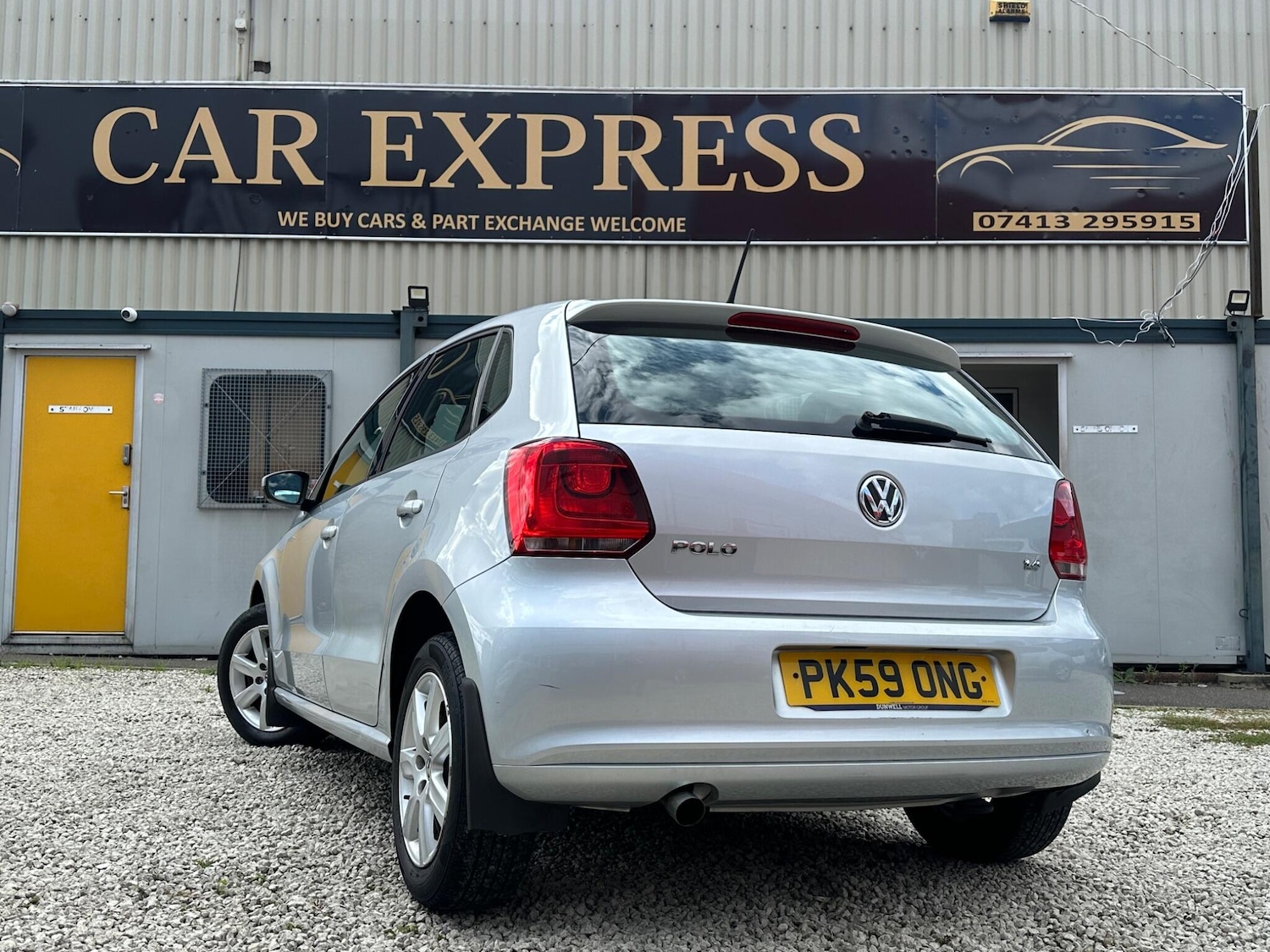 Used Volkswagen Polo 2009 for sale - 77755191: Photo 8