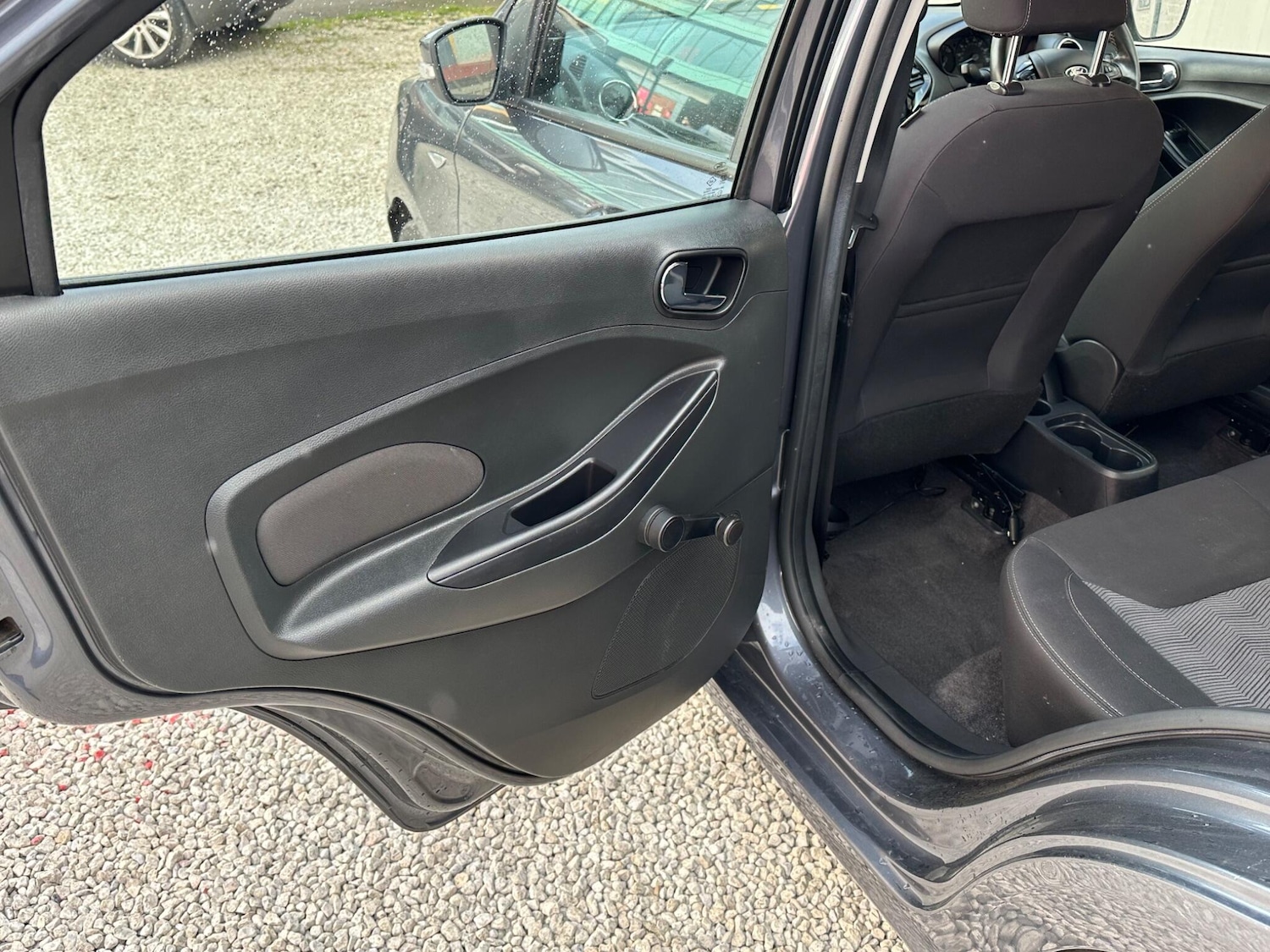 Used Ford Ka+ 2018 for sale - 78127868: Photo 29