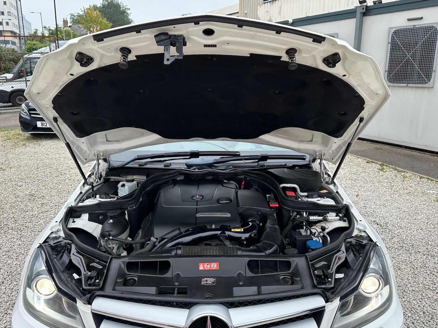 Used Mercedes-Benz C Class 2014 for sale - 76996769: Photo 20