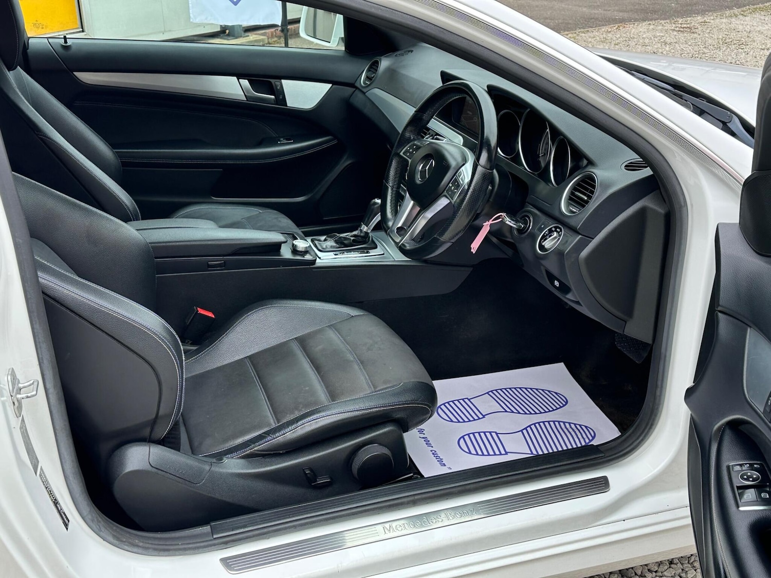 Used Mercedes-Benz C Class 2014 for sale - 76996769: Photo 29