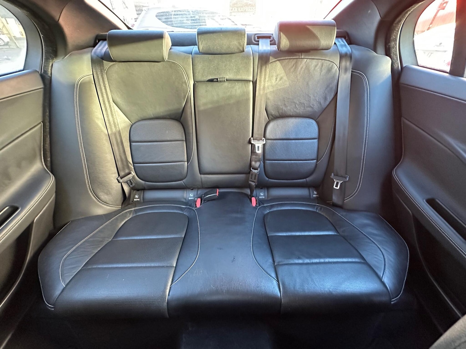 Used Jaguar XE 2015 for sale - 76743303: Photo 36