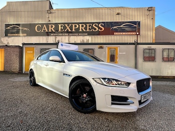 Used Jaguar XE 2015 for sale - 76743303: Photo