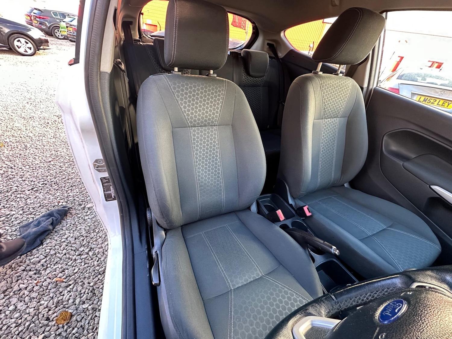 Used Ford Fiesta 2012 for sale - 76370742: Photo 24