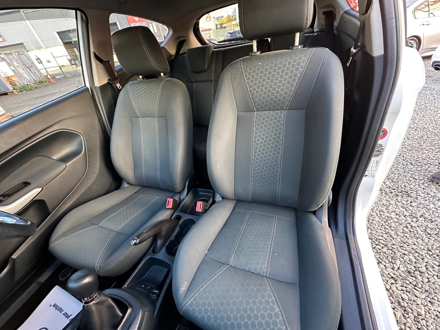 Used Ford Fiesta 2012 for sale - 76370742: Photo 27