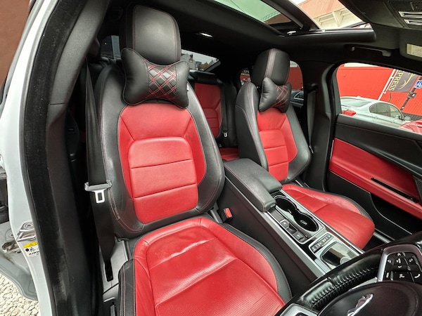 Used Jaguar XE 2015 for sale - 76307158: Photo 30