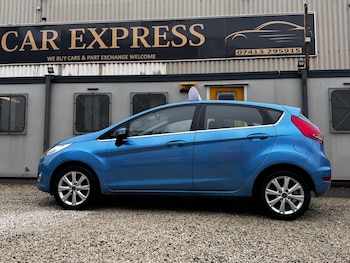 Used Ford Fiesta 2010 for sale - 77305866: Photo