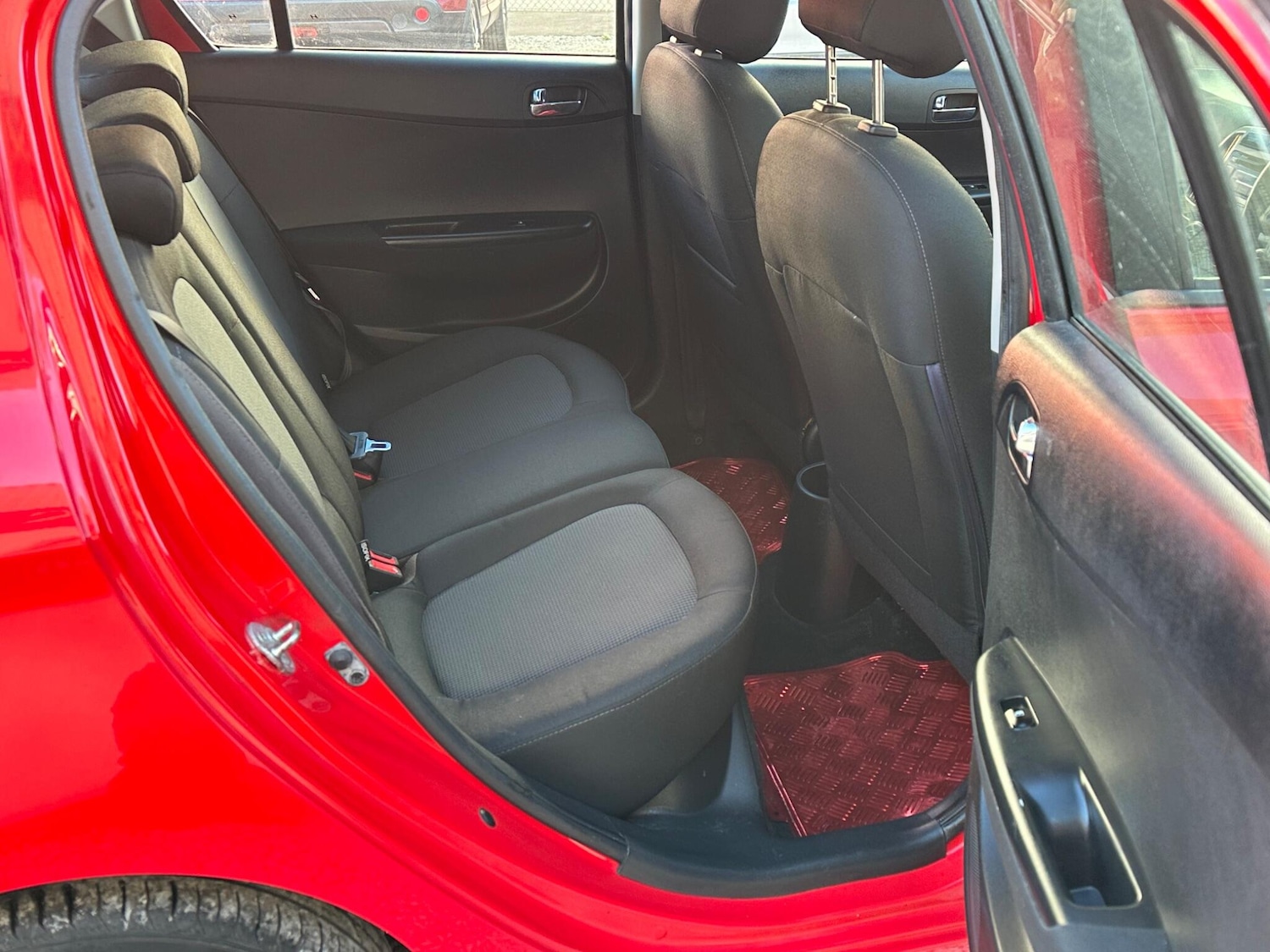 Used Hyundai i20 for sale - 77925343: Photo 32