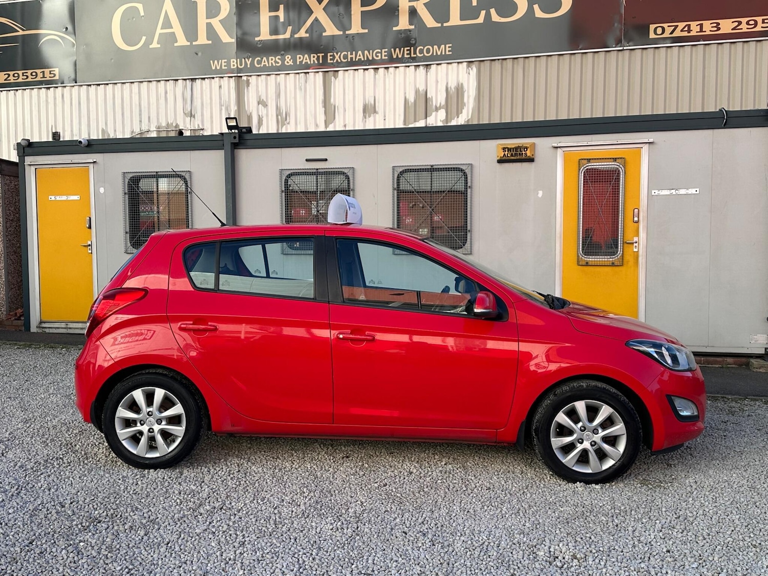 Used Hyundai i20 for sale - 77925343: Photo 8