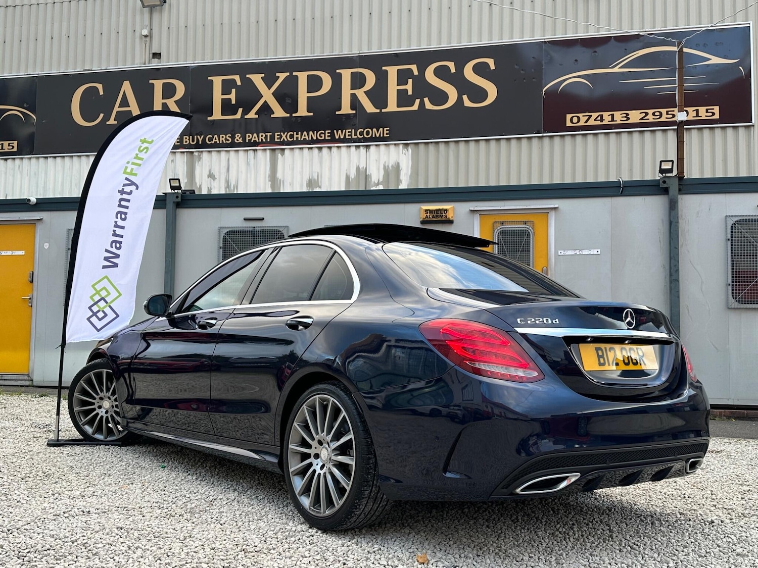 Used Mercedes-Benz C Class 2015 for sale - 76484431: Photo 17