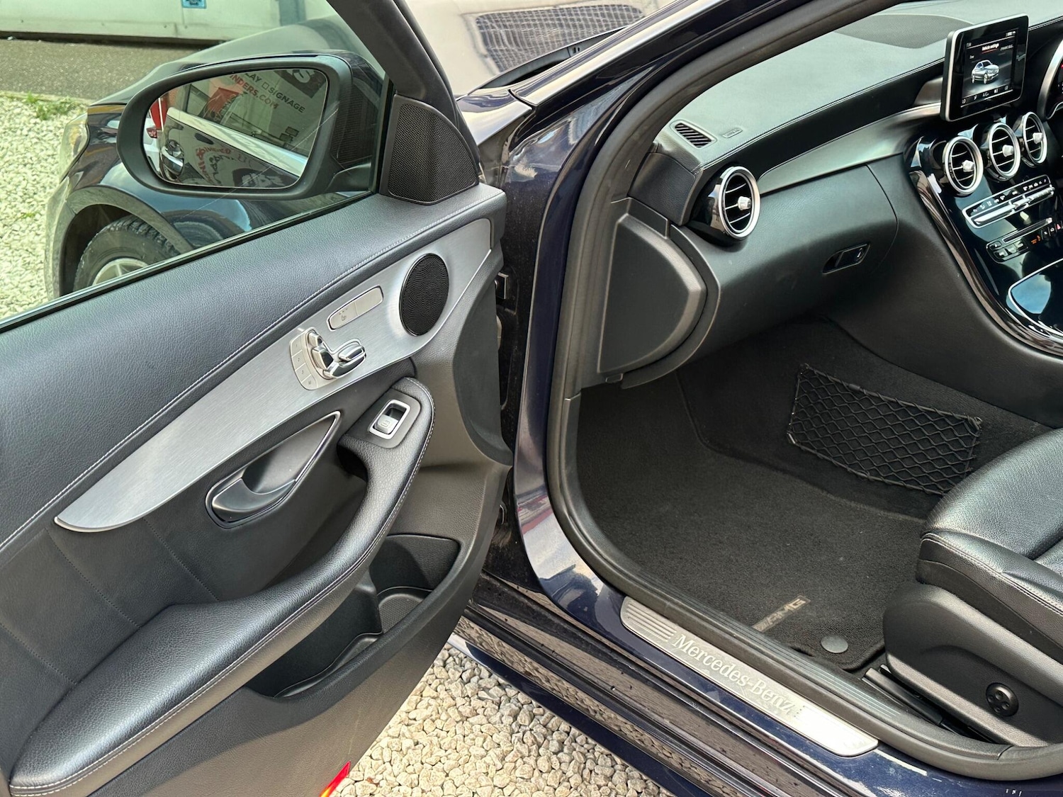 Used Mercedes-Benz C Class 2015 for sale - 76484431: Photo 36