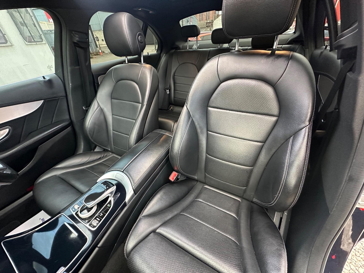 Used Mercedes-Benz C Class 2015 for sale - 76484431: Photo 38