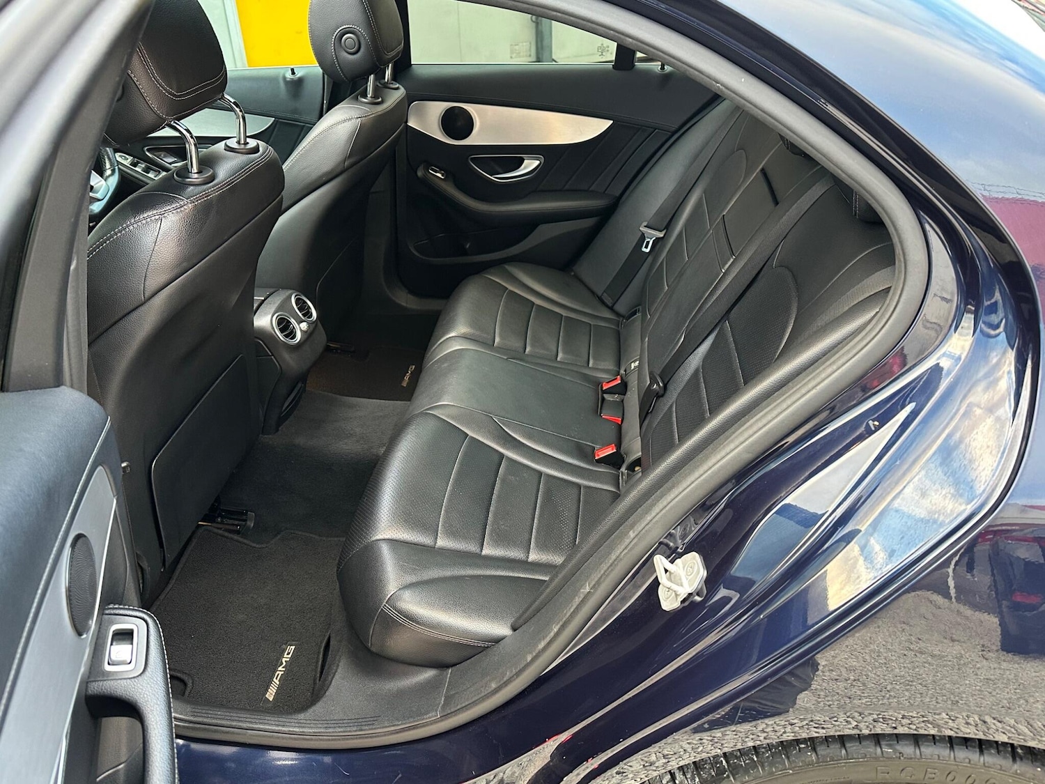 Used Mercedes-Benz C Class 2015 for sale - 76484431: Photo 42