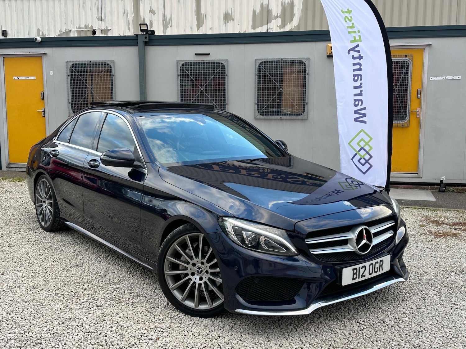 Used Mercedes-Benz C Class 2015 for sale - 76484431: Photo 8