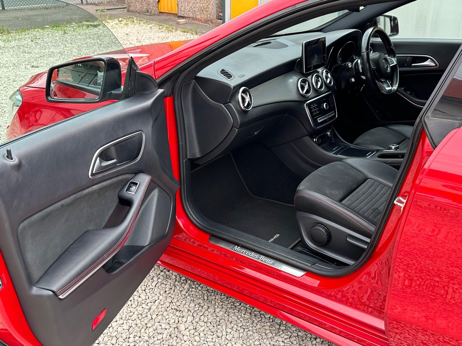 Used Mercedes-Benz CLA 2016 for sale - 76850078: Photo 36