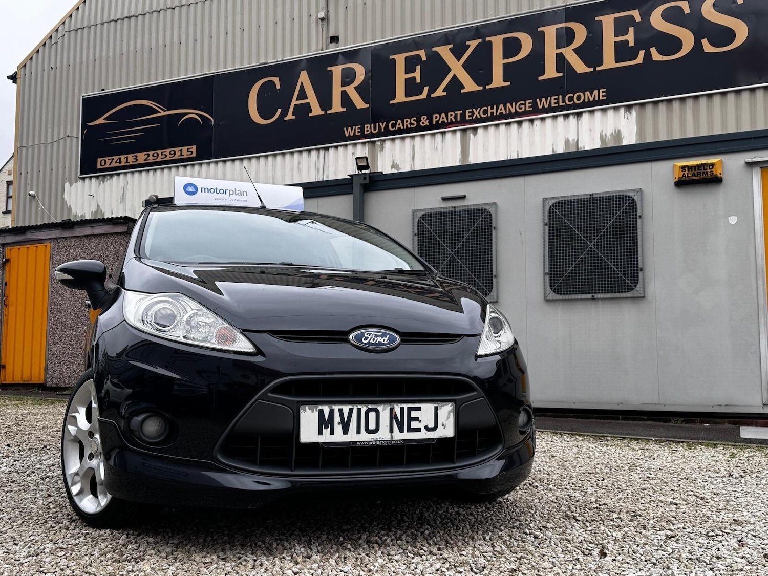 Used Ford Fiesta 2010 for sale - 77411763: Photo 2