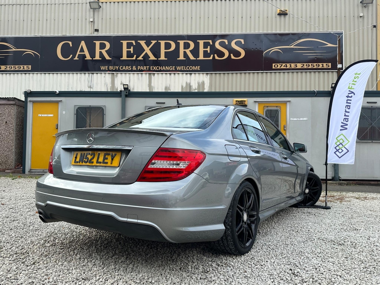 Used Mercedes-Benz C Class 2012 for sale - 76992553: Photo 7