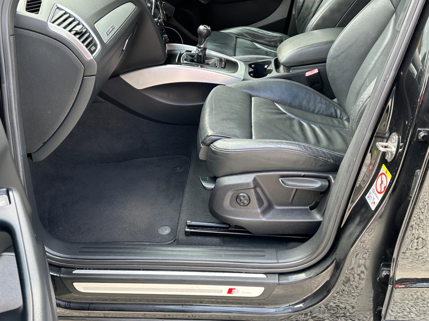 Used Audi Q5 2011 for sale - 78046665: Photo 35