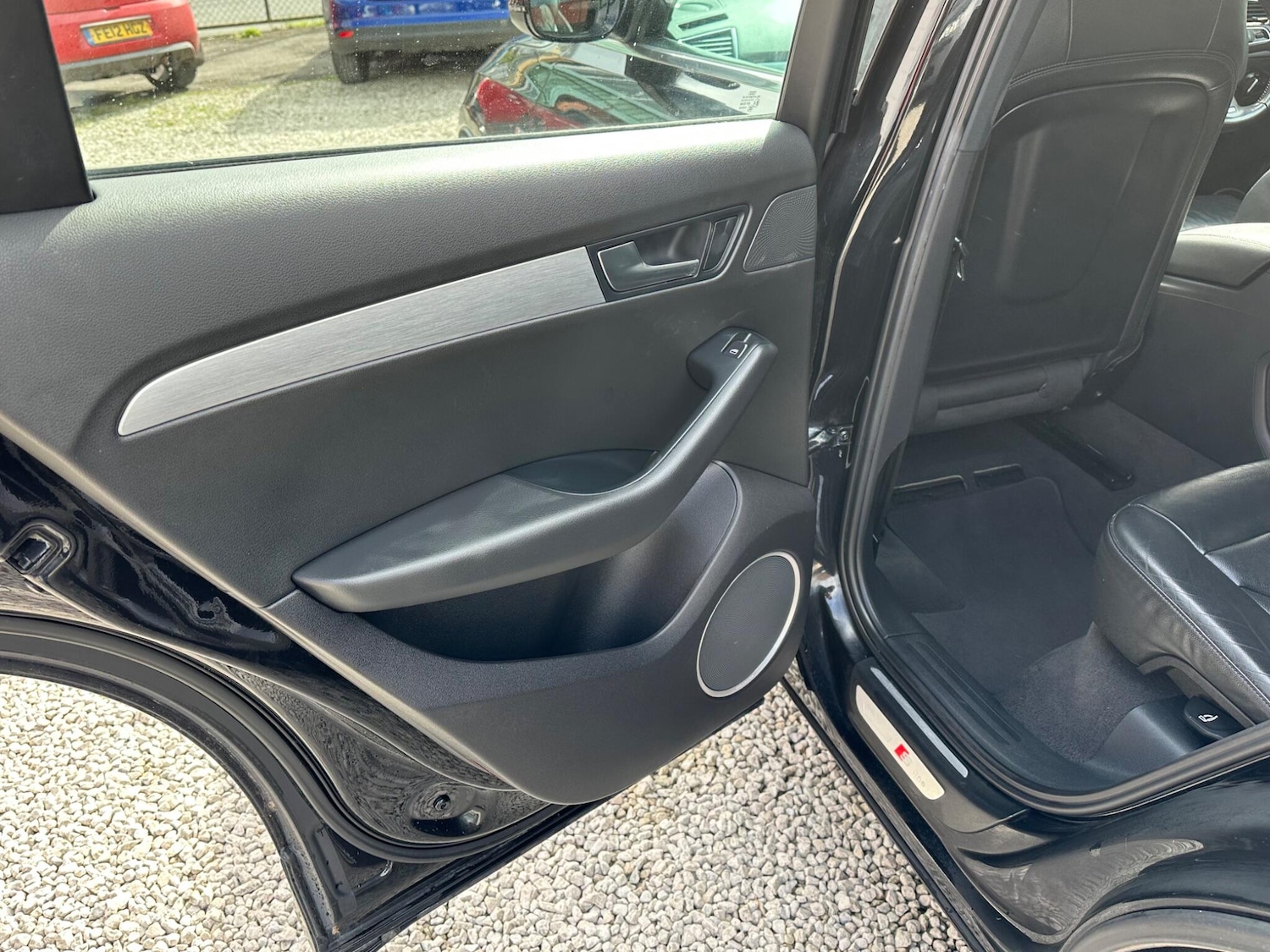 Used Audi Q5 2011 for sale - 78046665: Photo 38