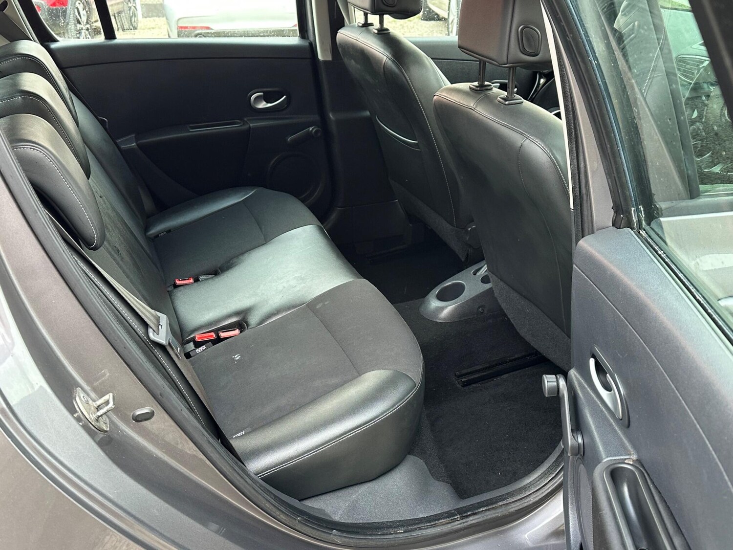 Used Renault Clio for sale - 77909044: Photo 33