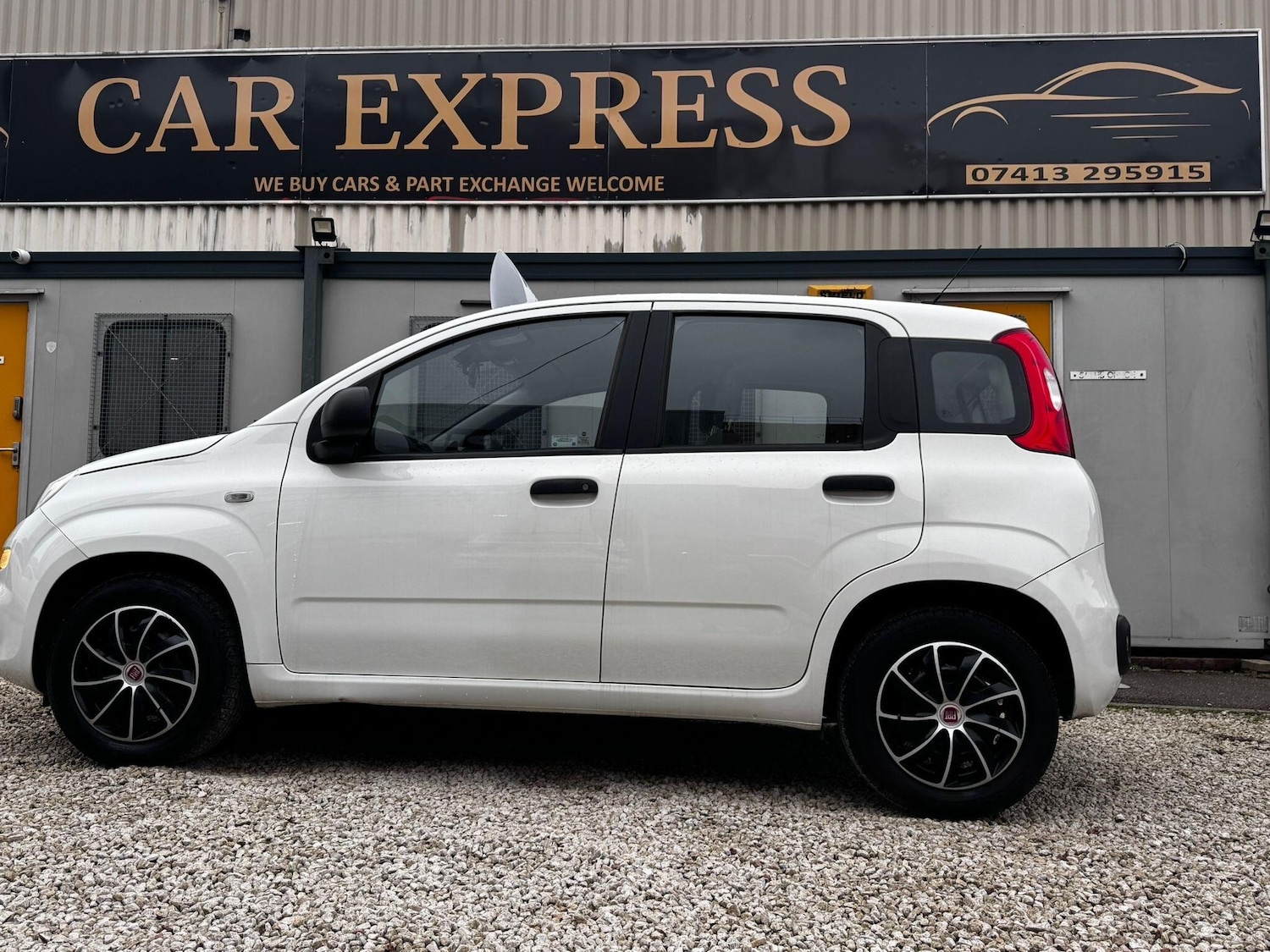 Used Fiat Panda 2015 for sale - 77305091: Photo 8