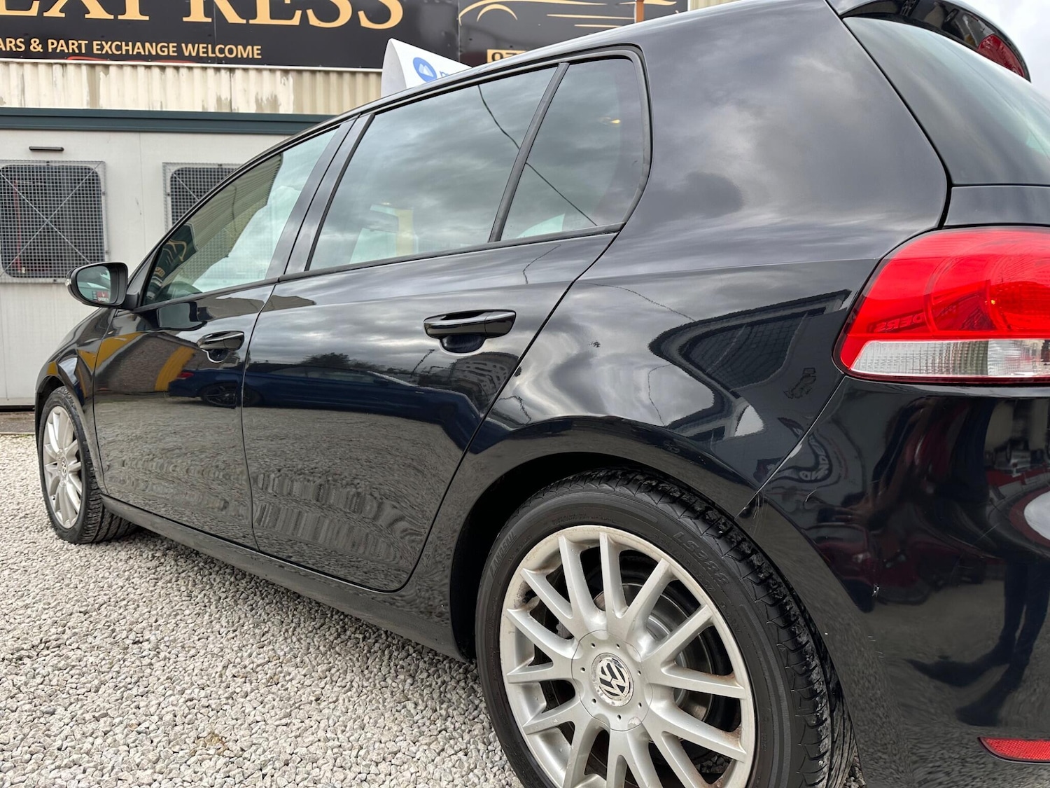 Used Volkswagen Golf for sale - 77824357: Photo 18