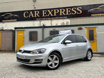 Used Volkswagen Golf 2016 for sale - 77709778: Photo