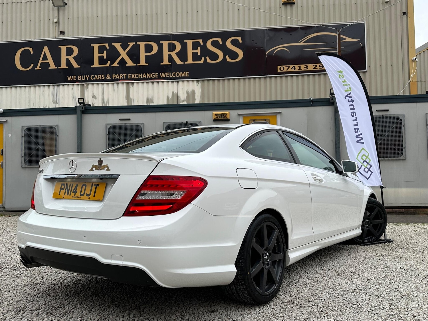 Used Mercedes-Benz C Class 2014 for sale - 76306788: Photo 11