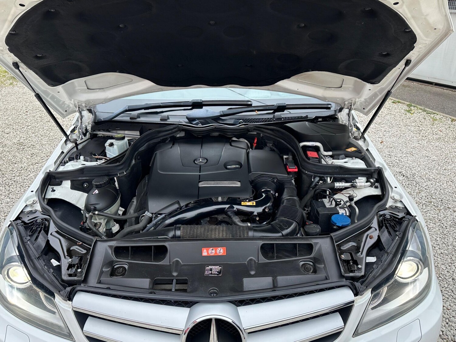 Used Mercedes-Benz C Class 2014 for sale - 76306788: Photo 19