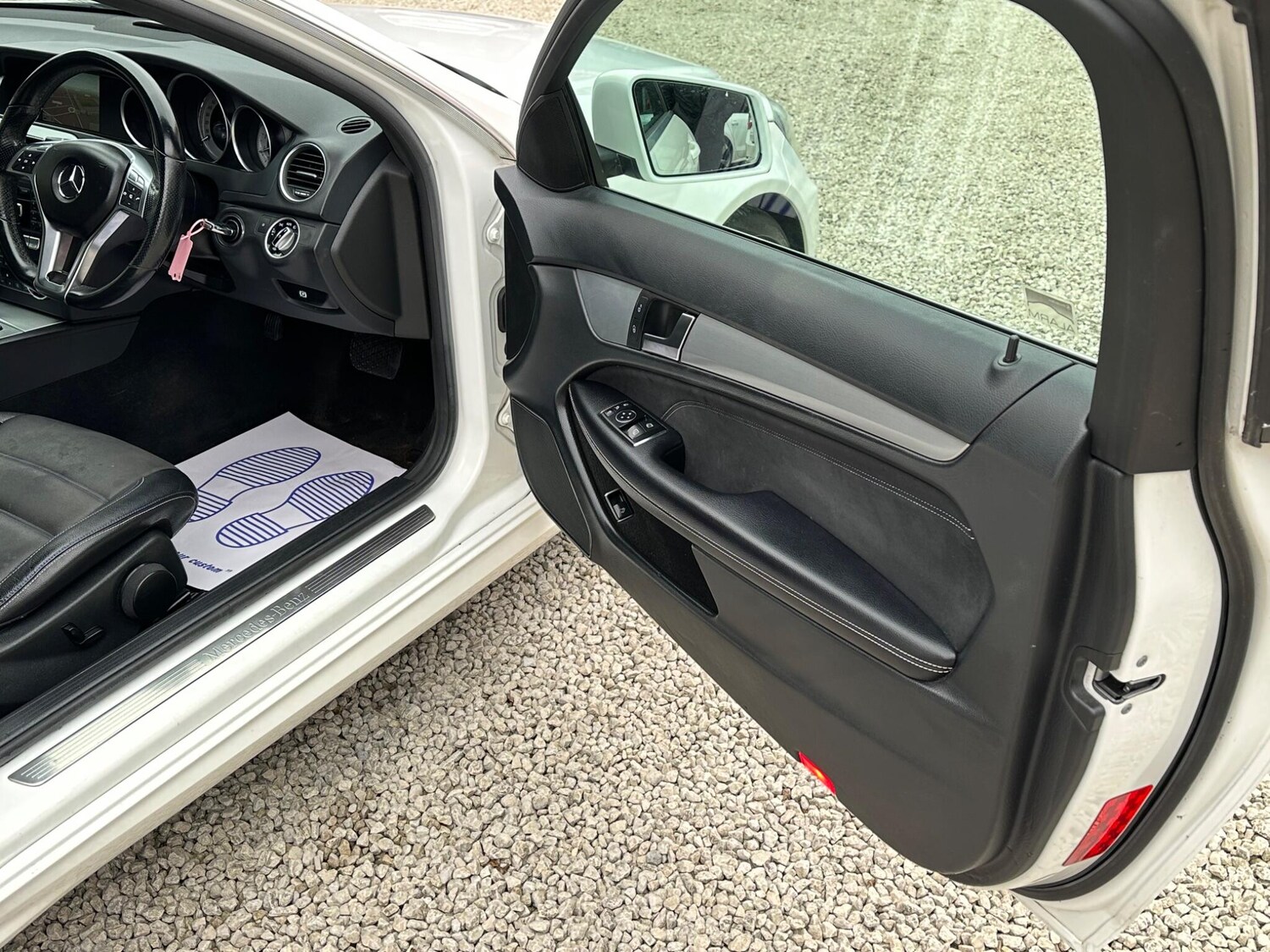 Used Mercedes-Benz C Class 2014 for sale - 76306788: Photo 28